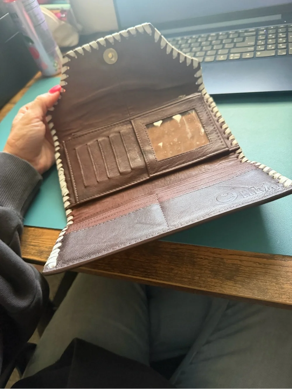 Hand-Tooled Floral Leather Key & Card Holder - Brown